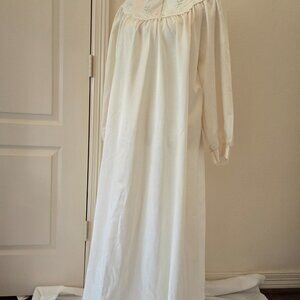 Vintage Nightdress, Cream Satin Size Medium